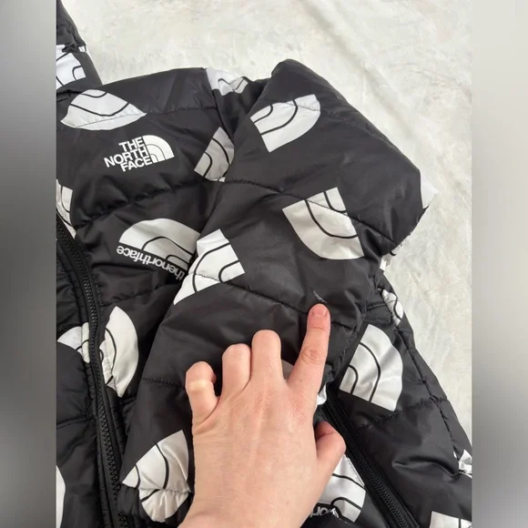 The North Face Boys Reversible Perrito Hooded Jacket XL (14/16) Black Logo - Picture 8 of 16